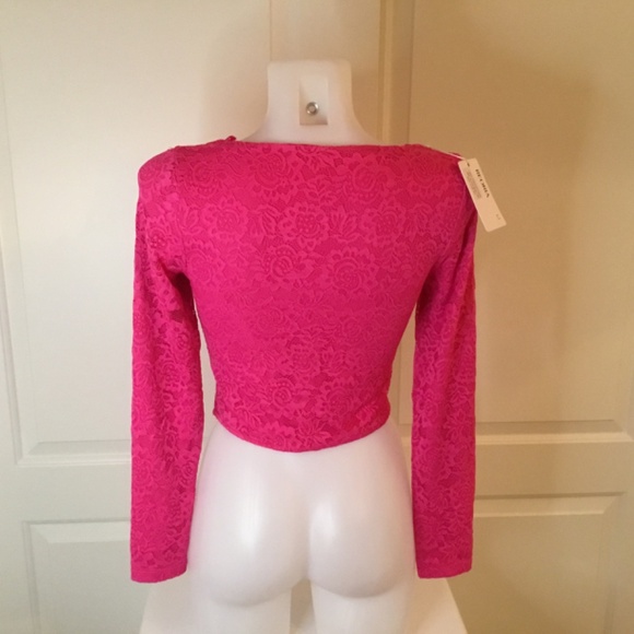 NWT REORIA Pink Lace Long Sleeve Y2K Crop Top Size Medium - Picture 5 of 8